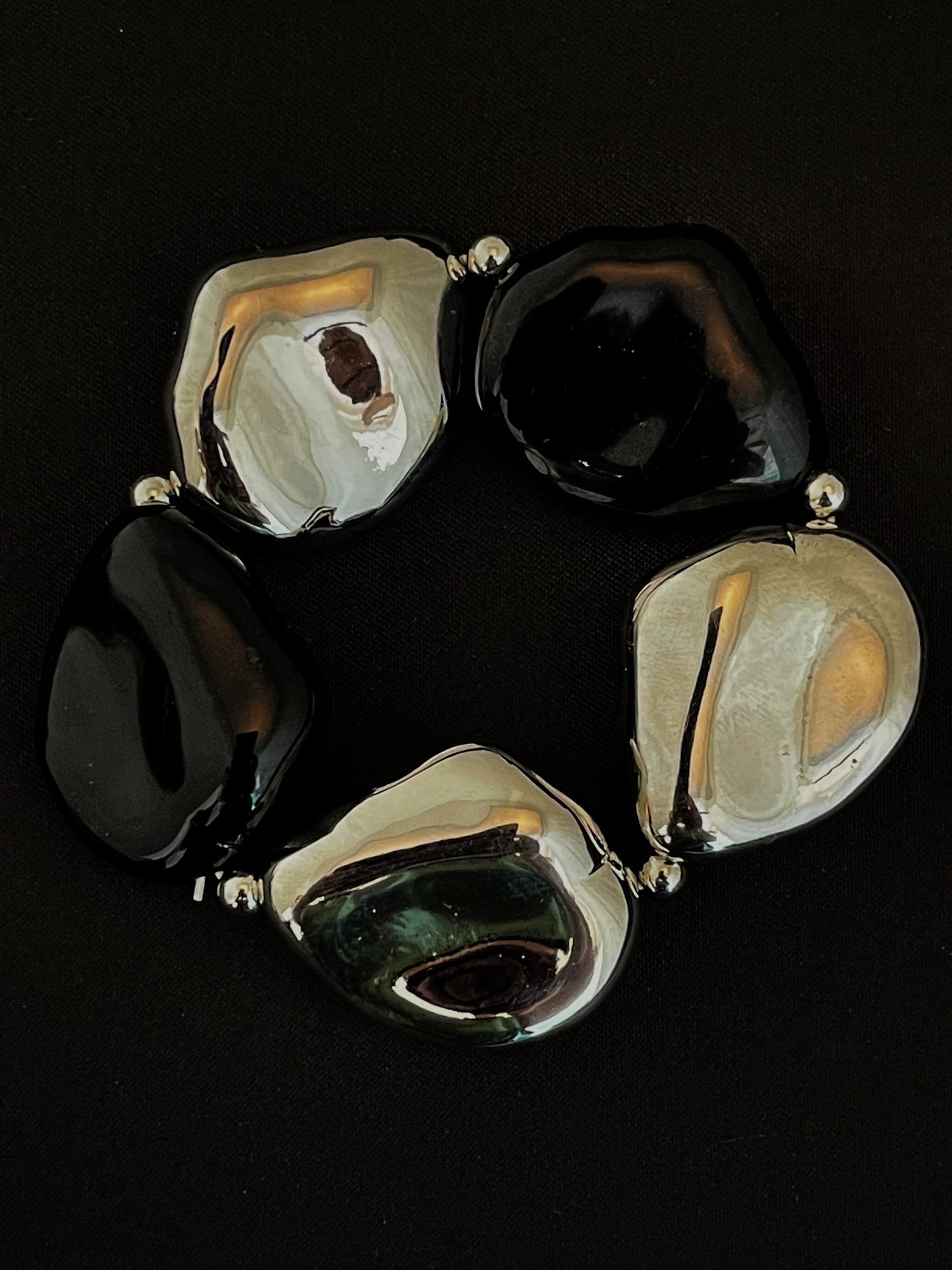 B529 silver/black