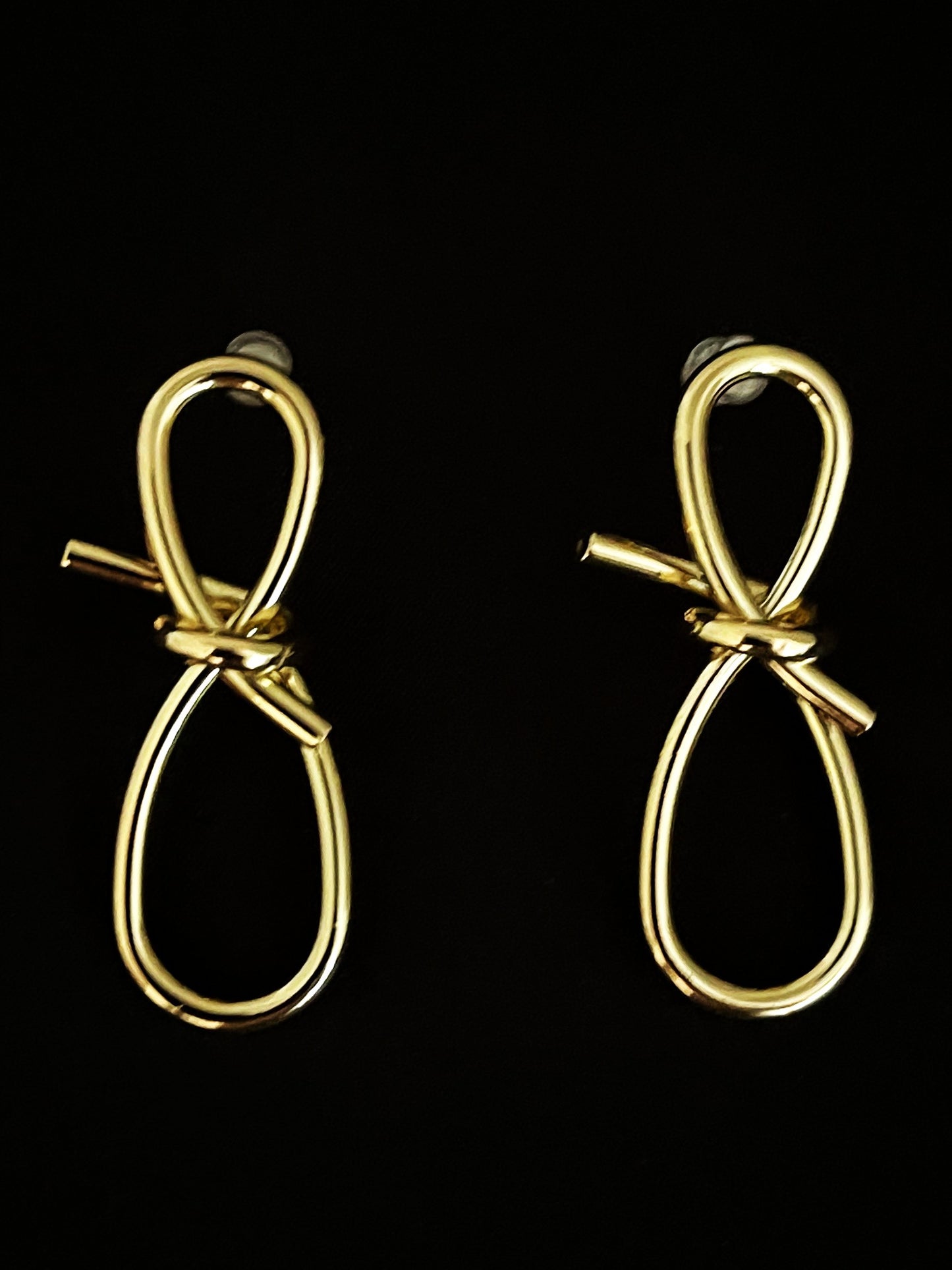 E4 Gold