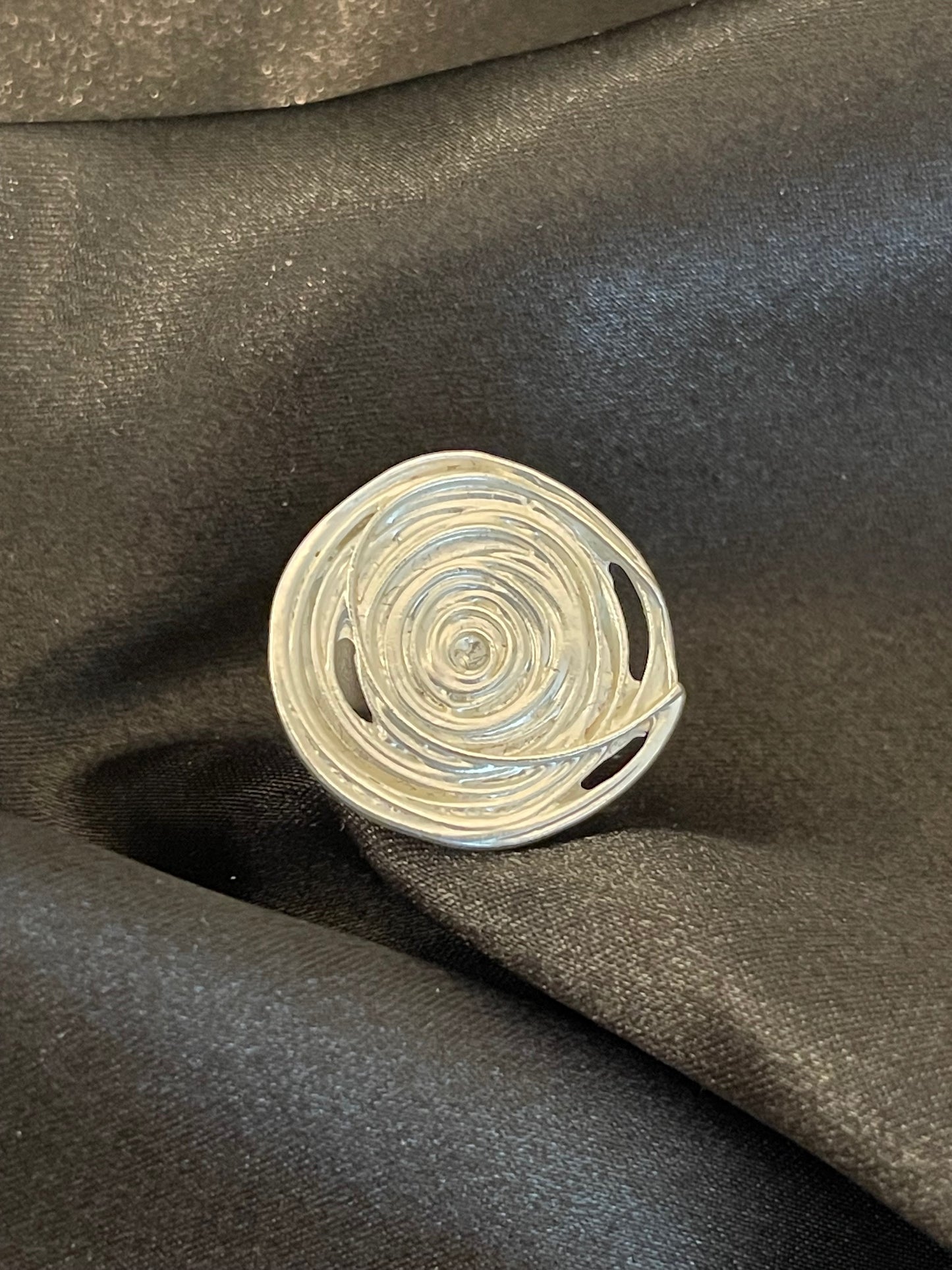 Dorotea            (R7s) silver