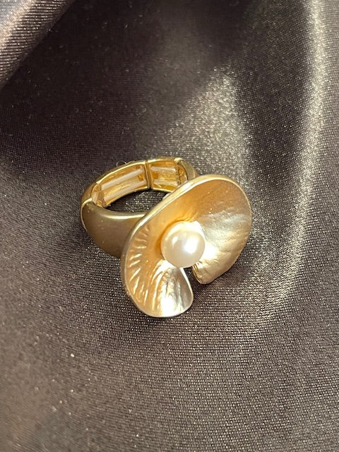 Lovisa           (R1g)  guld