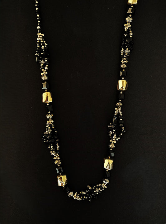 N199 black
