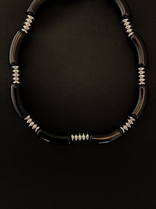 N567 silver/black